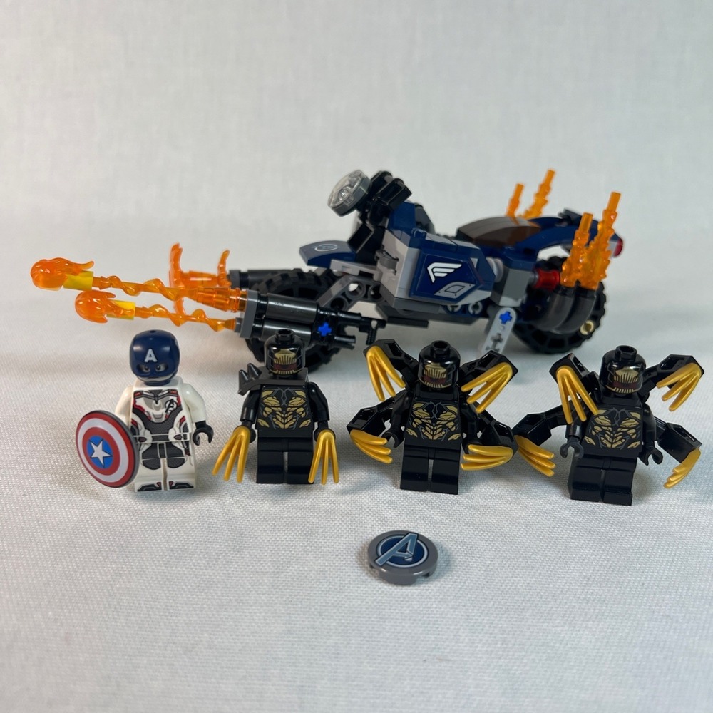 LEGO 76123 Super Heroes: Captain America: Outriders Attack - Complete